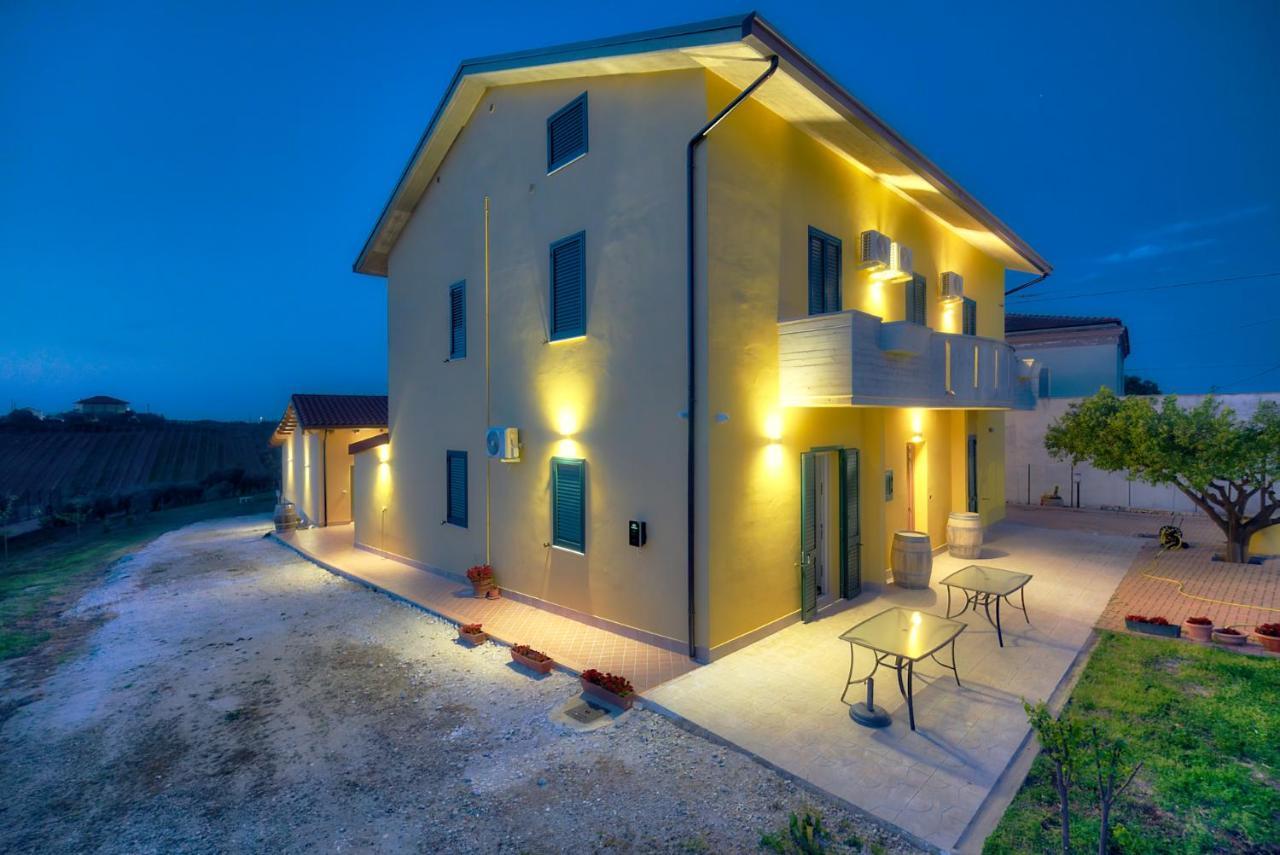 La Casa Del Vino - B&B Tollo 外观 照片